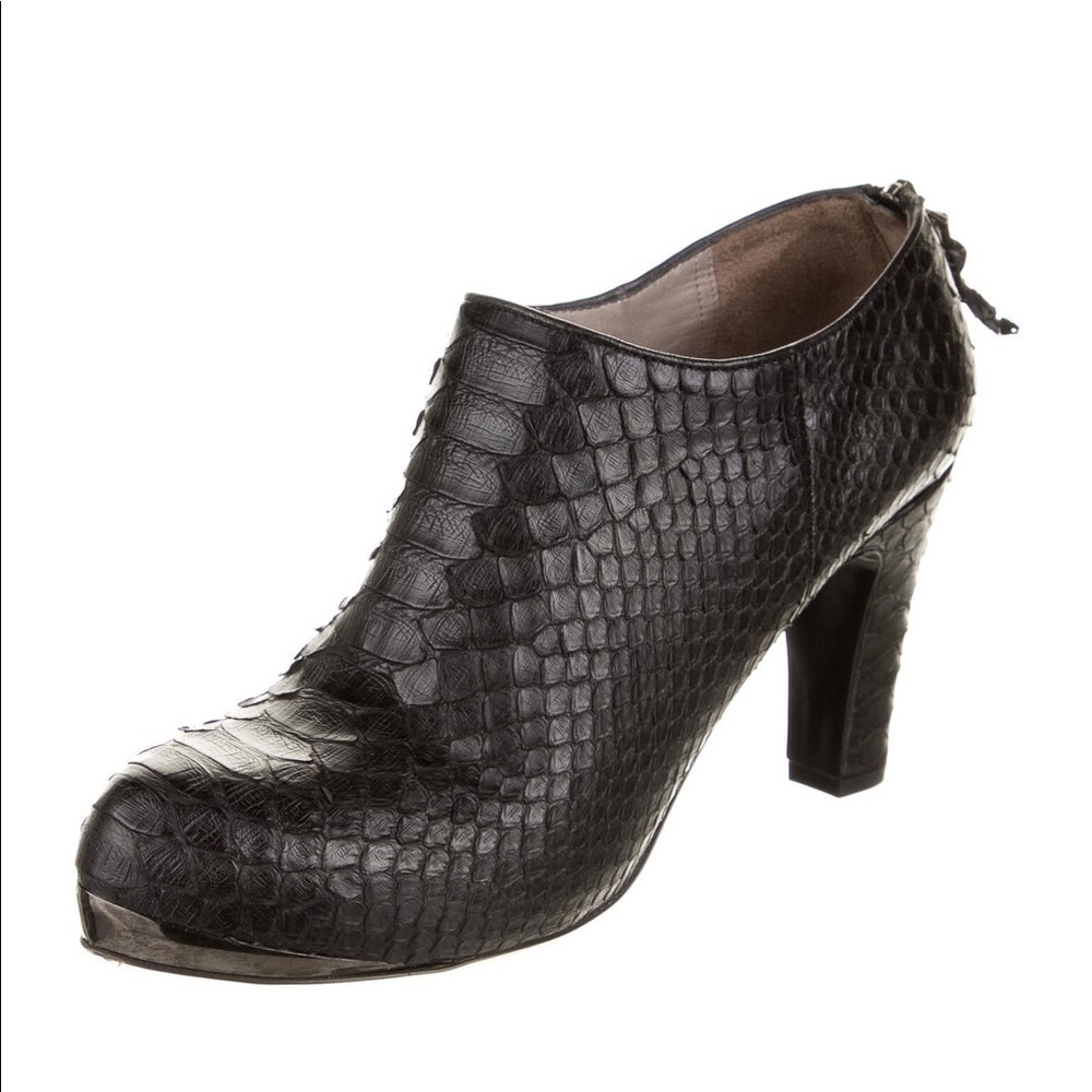 Devi Kroell Snakeskin Heeled Ankle Bootie Size 8